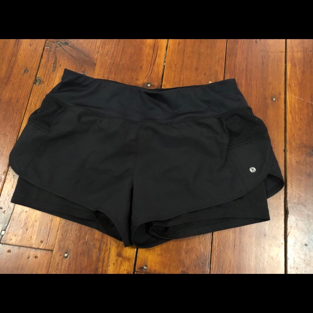 🐠Layer 8 running shorts🐠